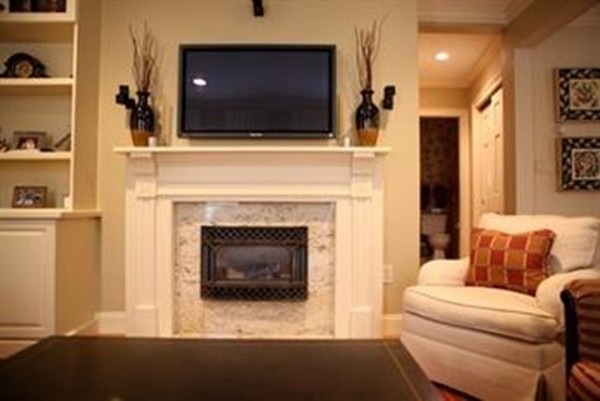 62 Parsons St unit 62, West Newton, MA 02465 - photo 1