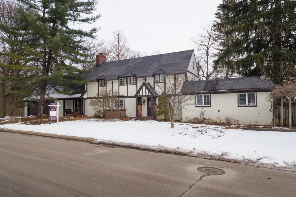 1410 Low Rd-101