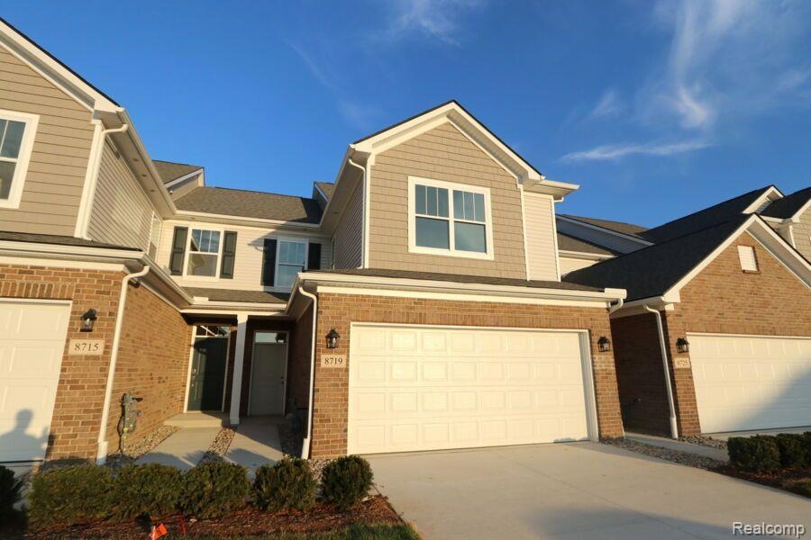 8719 Grove St, Washington, MI 48094 - photo 1