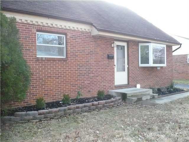 1063 Loring Rd, Columbus, OH 43224 - photo 1