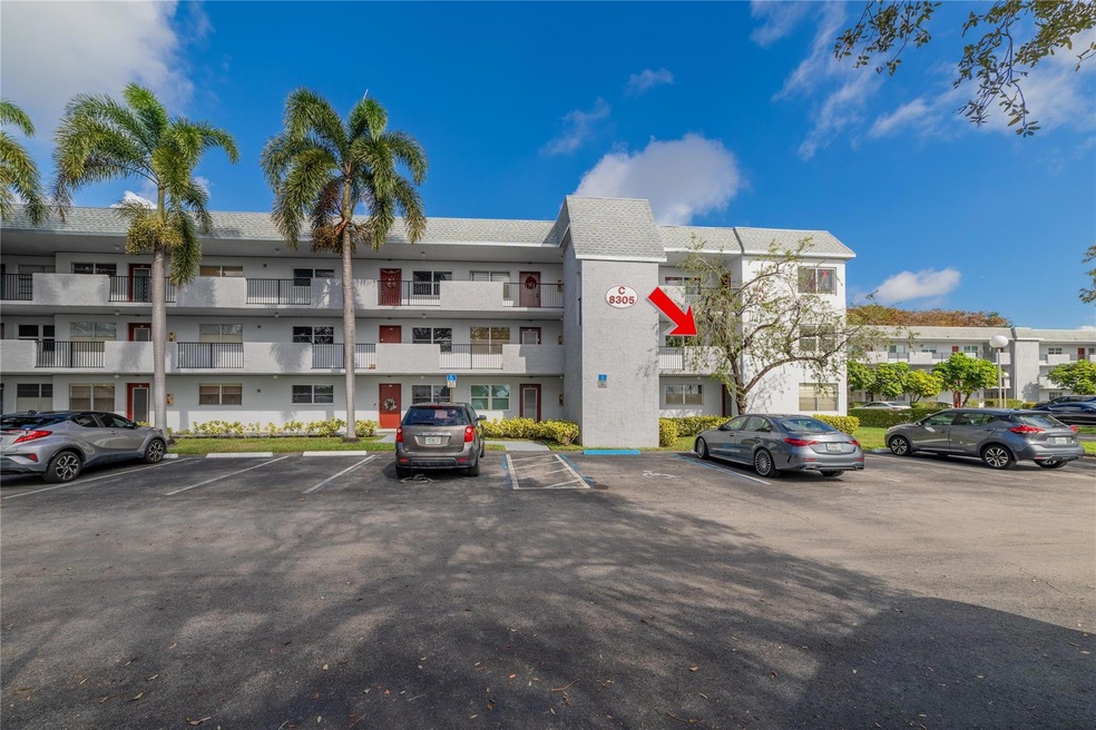 8305 NW 61st St unit C215, Tamarac, FL 33321 - photo 1