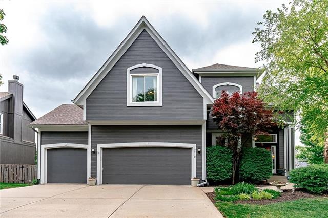 5410 Hilltop Dr, Shawnee, KS 66226 - photo 1