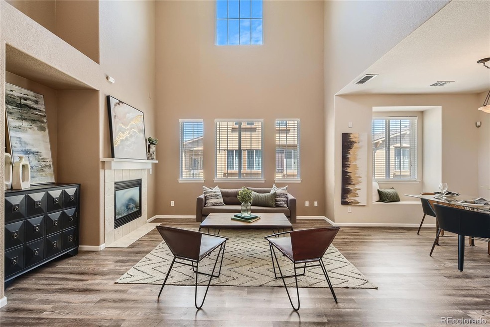 10570 Parkington Ln unit 32D, Highlands Ranch, CO 80126 - photo 1
