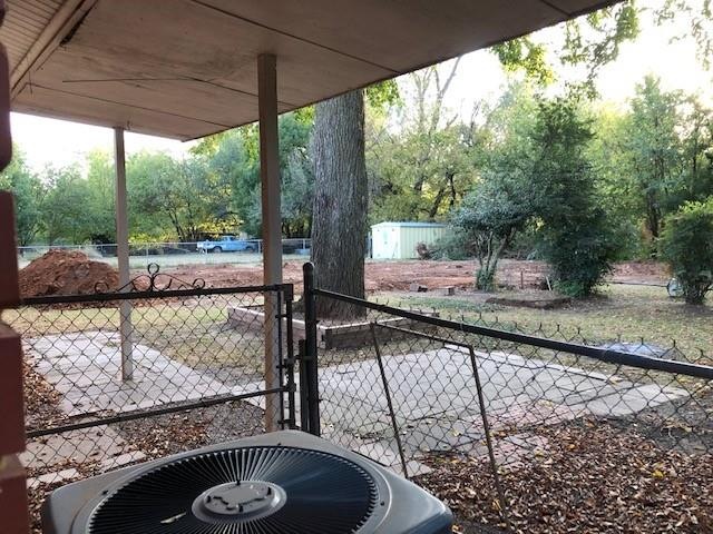 601 S Sooner Rd, Oklahoma City, OK 73110 - photo 1