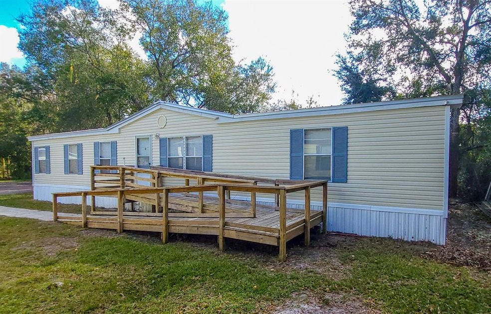 4502 Carolyn Ct unit 19, Tampa, FL 33610 - photo 1