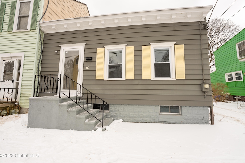 18 Garden St, Albany, NY 12209 - photo 1