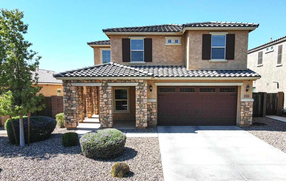 2744 Gillcrest Drone-21