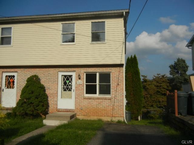 359 Chestnut St, Freemansburg, PA 18017 - photo 1