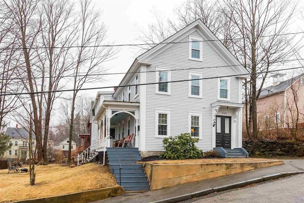 22 Grove St, Somersworth, NH 03878 - photo 1