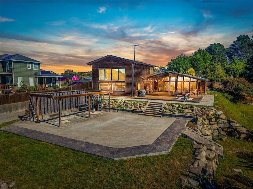 166 Hay Rake Ln, Loleta, CA 95551 - photo 1