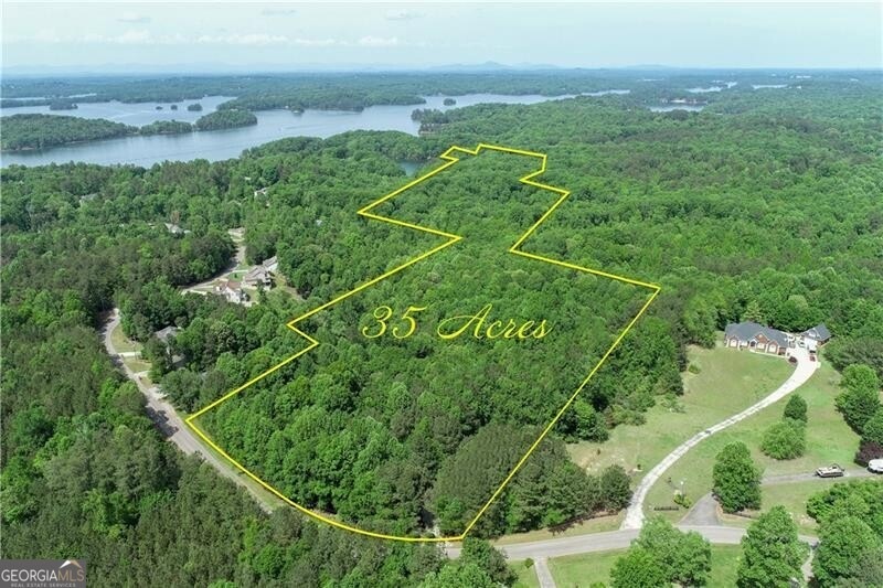 Sold $1,295,000 • Co-Listing Agent