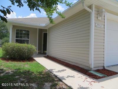 2912 Centerwood Dr N, Jacksonville, FL 32218 - photo 1