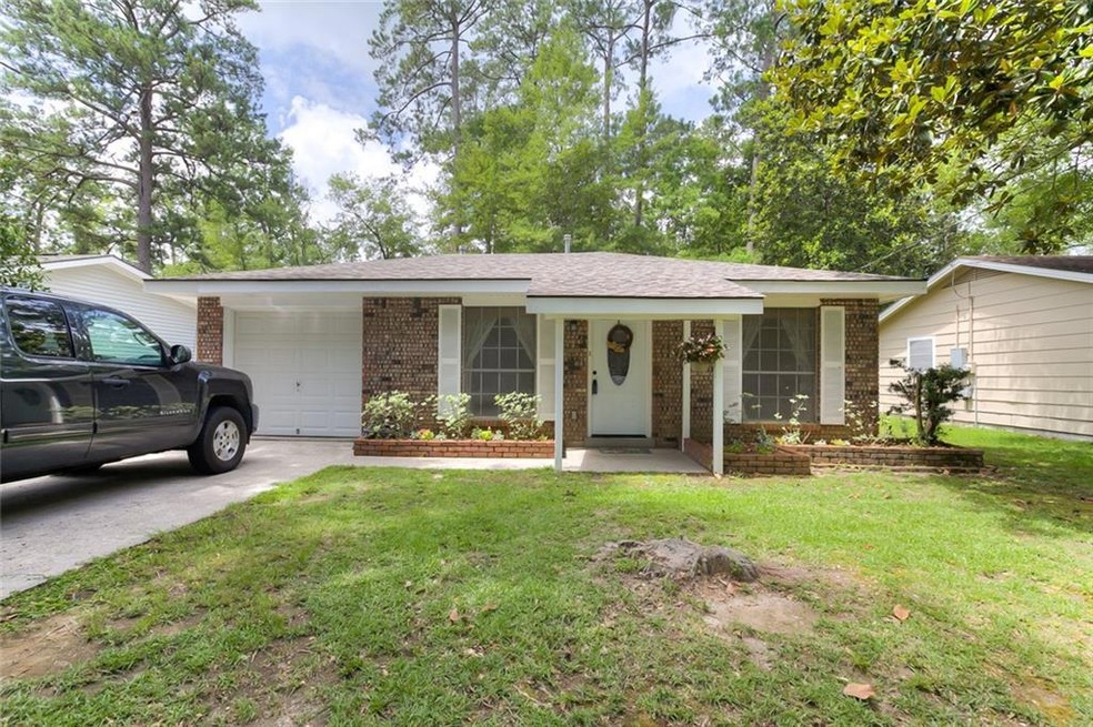 1211 W 18th Ave, Covington, LA 70433 - photo 1