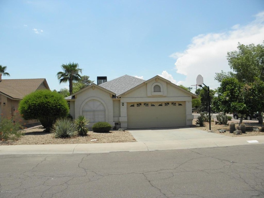 3869 W Folley ST 85226 - Front