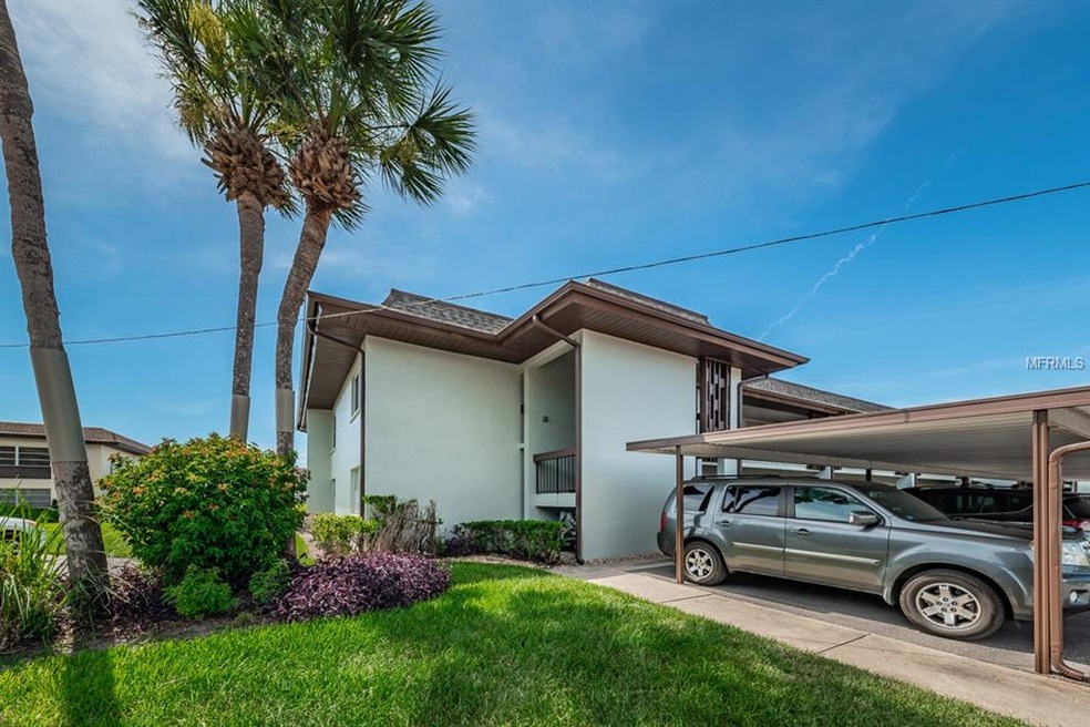 Waterfront Community FURNISHED  2/2 with Carport and Deeded Boat Slip with direct access to Gulf of Mexico. Walk to shopping and restaurants. Move right in.