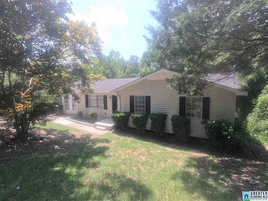 2712 7th Place NE, Center Point, AL 35215 - photo 1