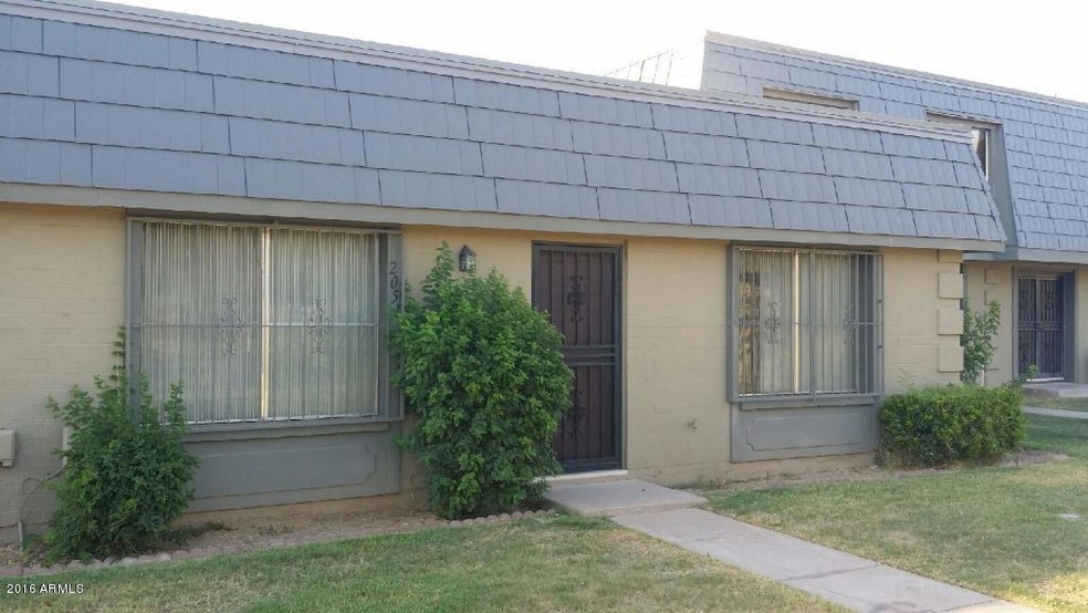 2051 W Pierson St, Phoenix, AZ 85015 - photo 1