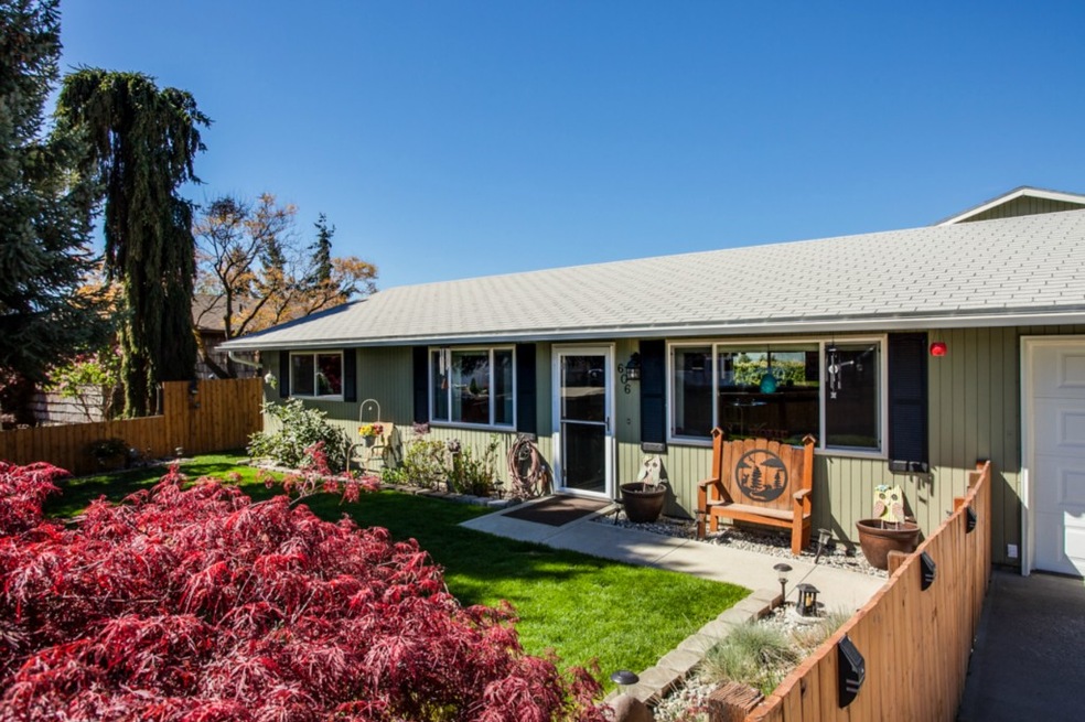 606 N Larch Ave, East Wenatchee, WA 98802 - photo 1