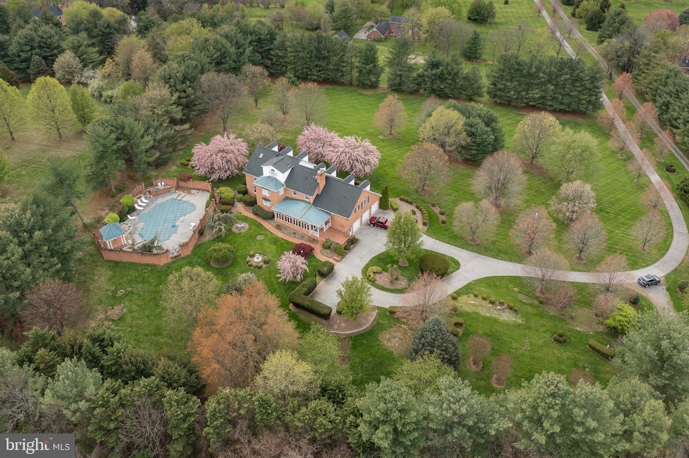 194 Glendobbin Ln, Winchester, VA 22603 - photo 1