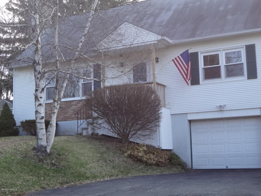 38 Essex St, Pittsfield, MA 01201 - photo 1