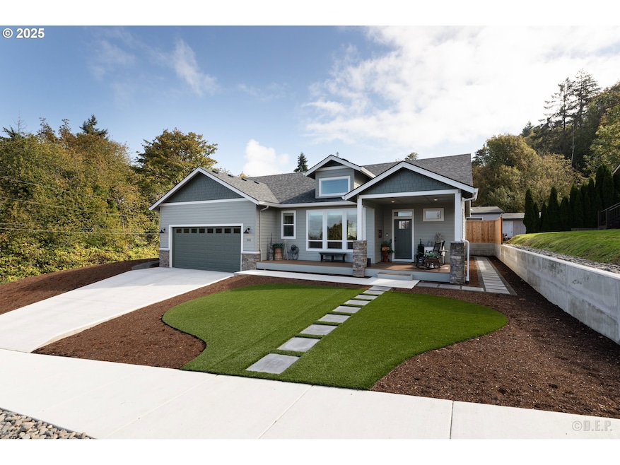 303 E 8th St, Rainier, OR 97048 - photo 1