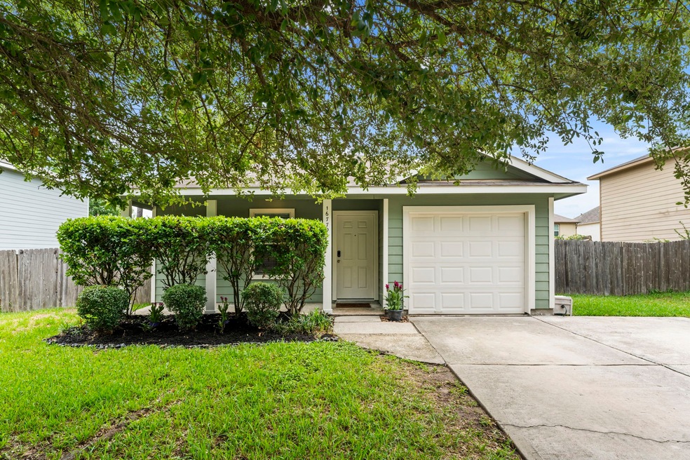 16779 Fallen Timbers Dr, Conroe, TX 77385 - photo 1