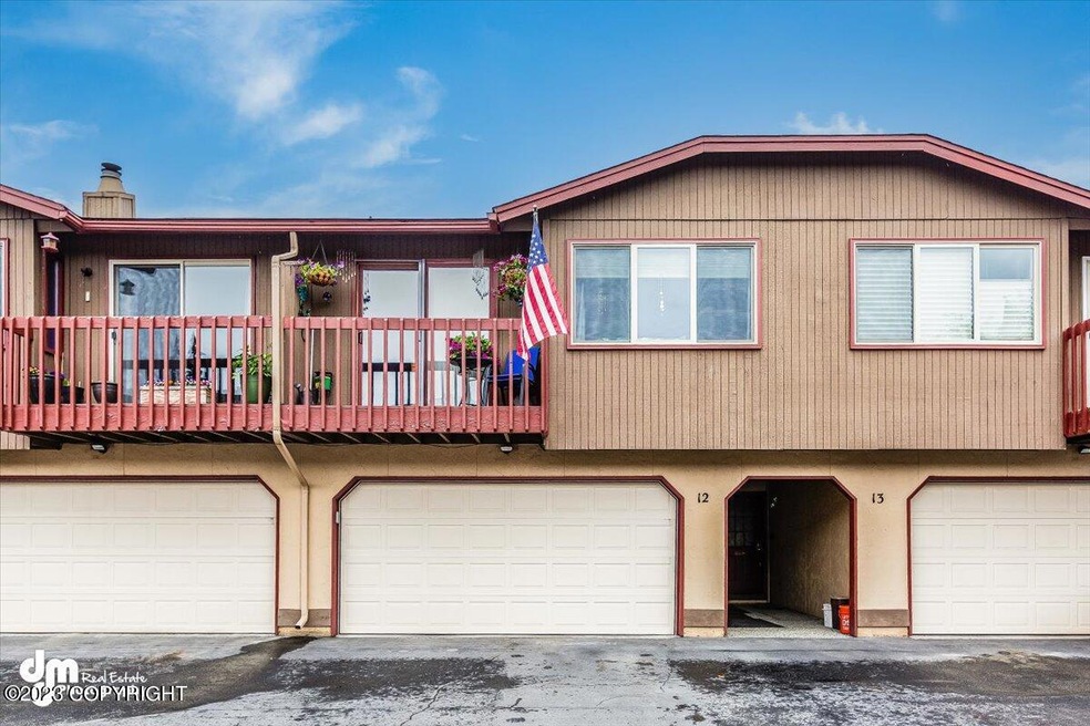 01-Exterior Front_KI_034