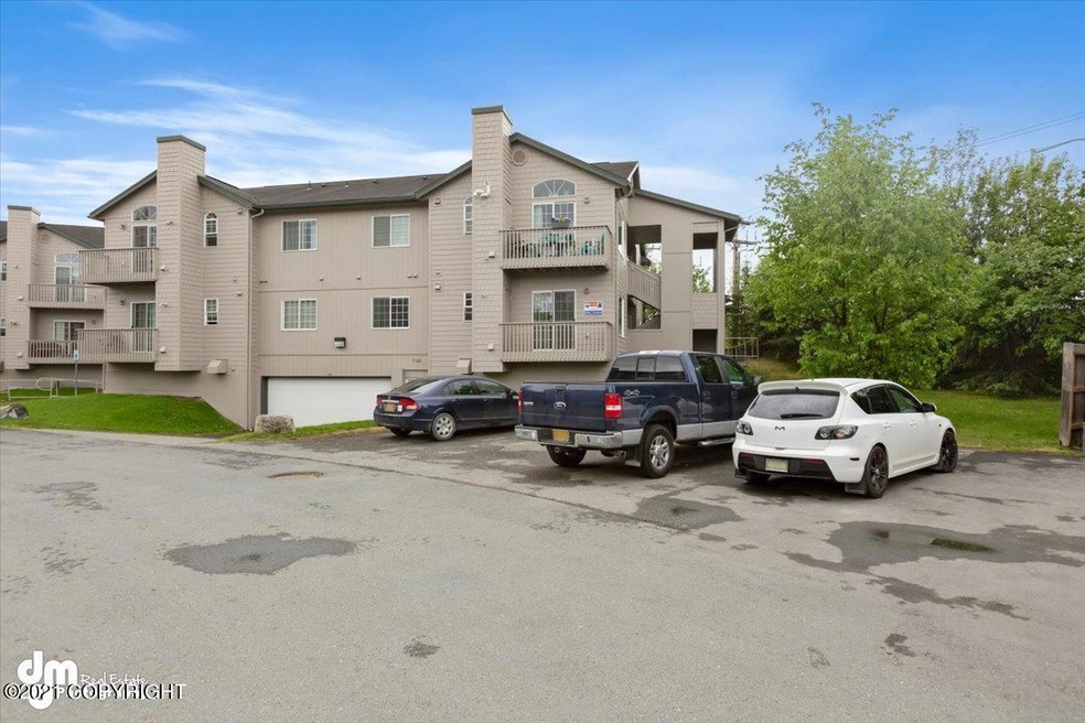 19-Exterior Front MS_1803