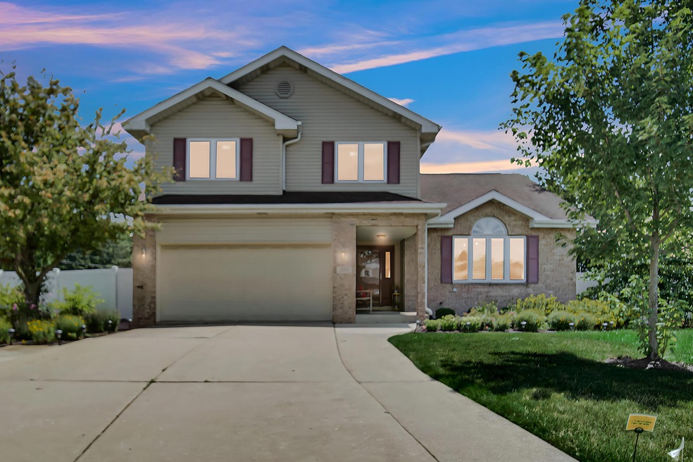 276 Harvest Dr, Dyer, IN 46311 - photo 1