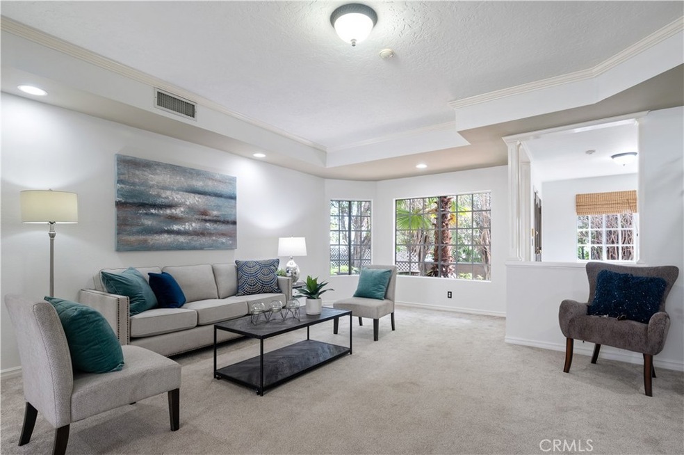 2006 Aviation Way unit E, Redondo Beach, CA 90278 - photo 1