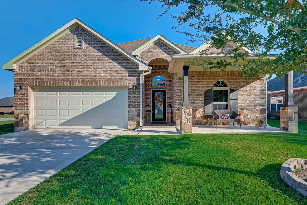 3803 Founders Dr, Needville, TX 77461 - photo 1