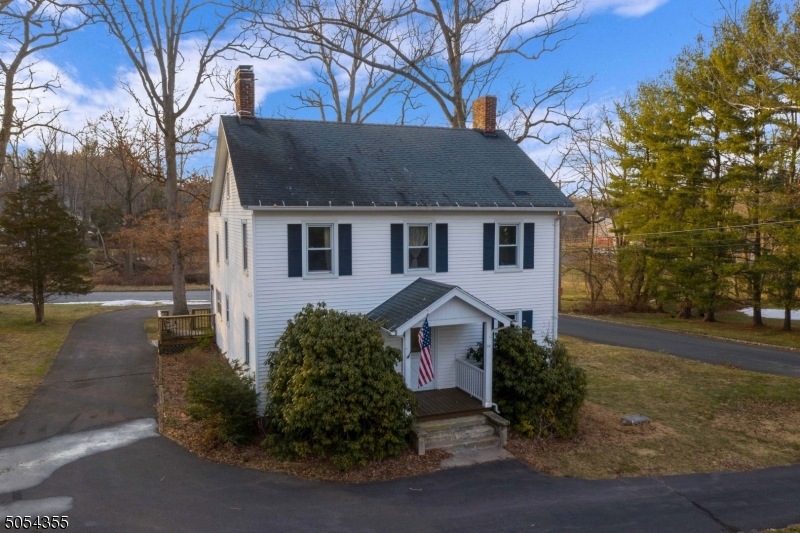 32 Forty Oaks Rd, Whitehouse Station, NJ 08889 - photo 1