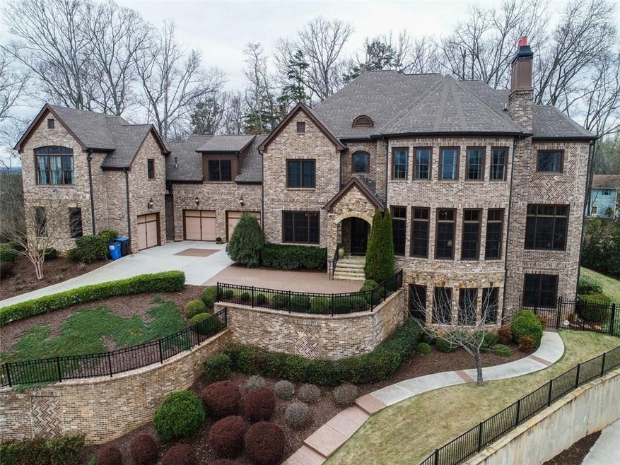 Magnificent Brick & Stone Estate with Incredible V