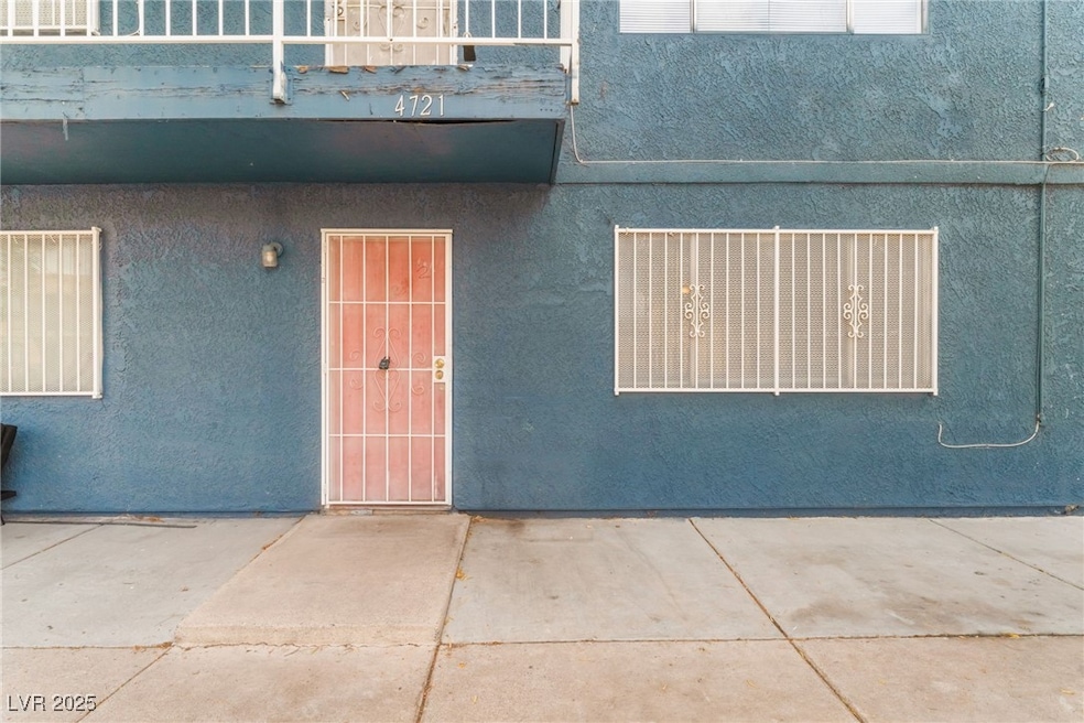 4721 Cessna Ave unit 2, Las Vegas, NV 89115 - photo 1