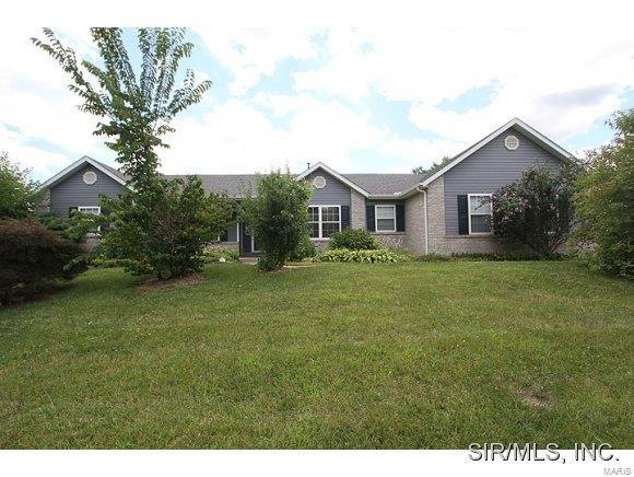 37 Hillsborough Dr, Collinsville, IL 62234 - photo 1