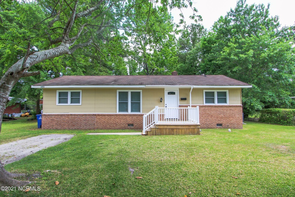 109 Arnold Rd, Jacksonville, NC 28546 - photo 1