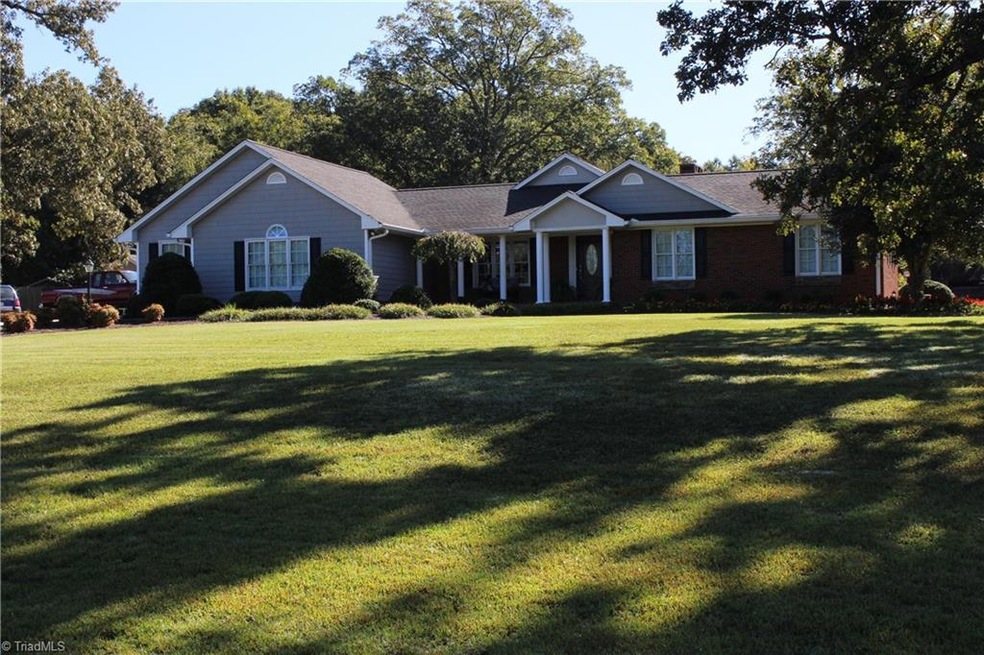 4021 High Pine Church Rd, Asheboro, NC 27205 - photo 1