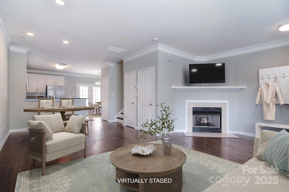 For Sale $299,900 • Co-Listing Agent