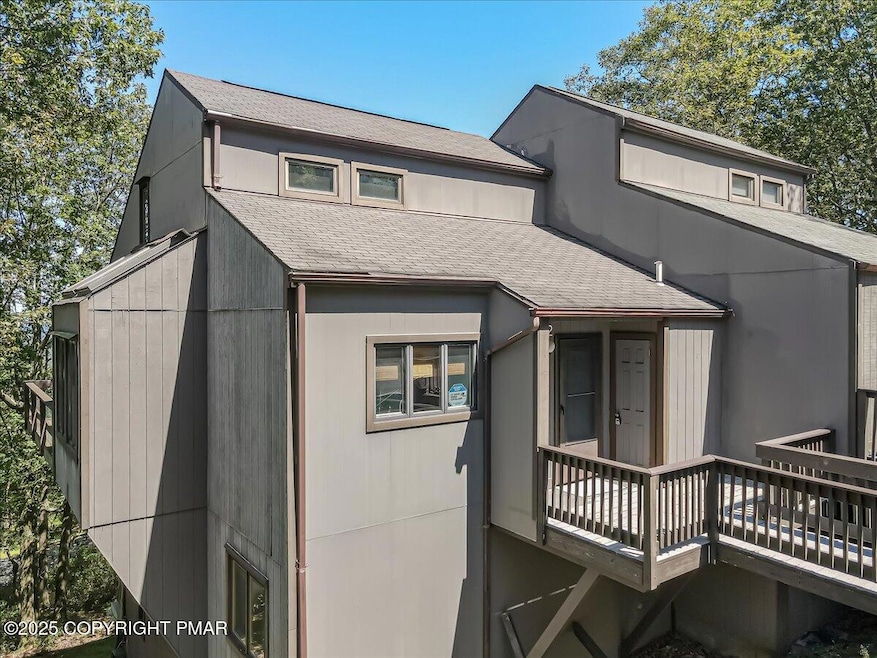 262 Overlook Way, Tannersville, PA 18372 - photo 1