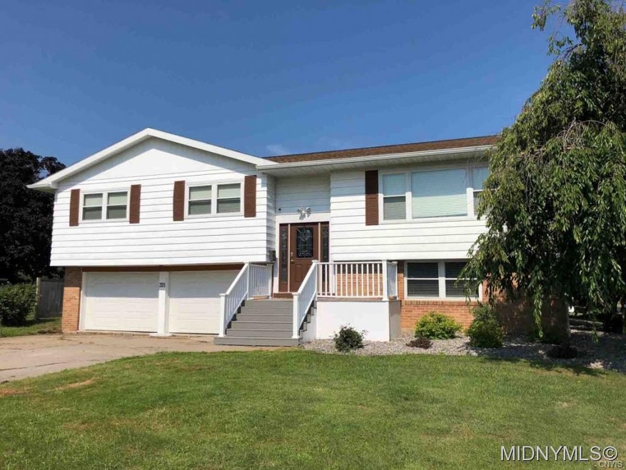 321 Washington Dr