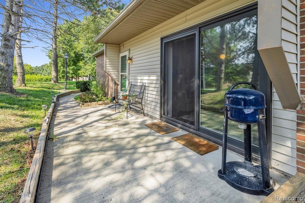 Rare 2/2 Condo in Brighton