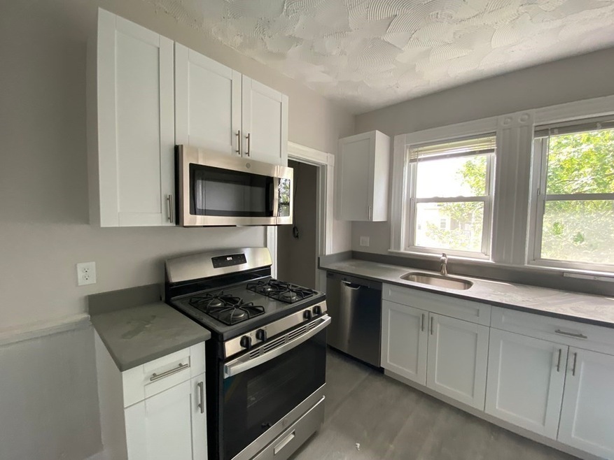 6 Kingsdale St unit 2, Dorchester Center, MA 02124 - photo 1