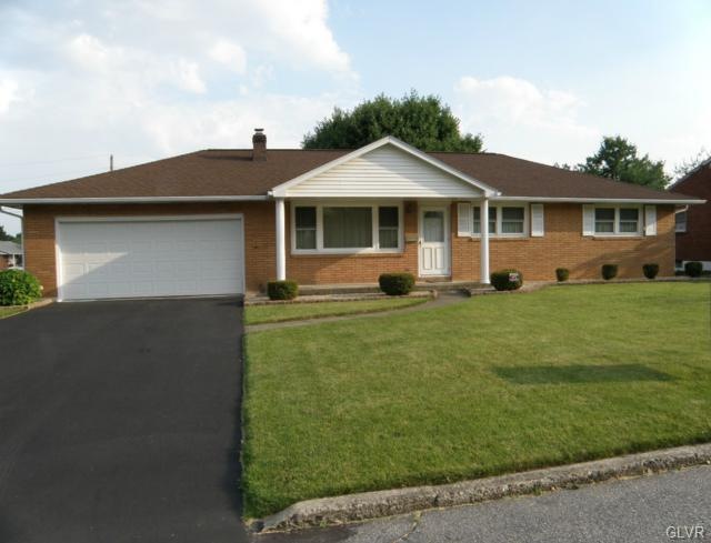 3506 Center St, Whitehall, PA 18052 - photo 1