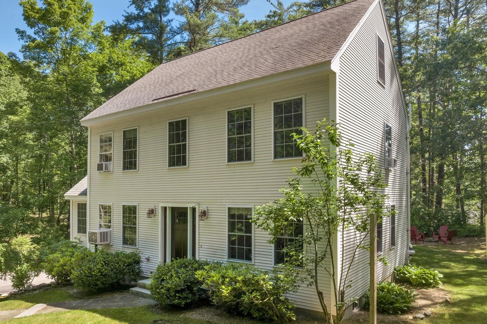 75 Newmarket Rd, Durham, NH 03824 - photo 1