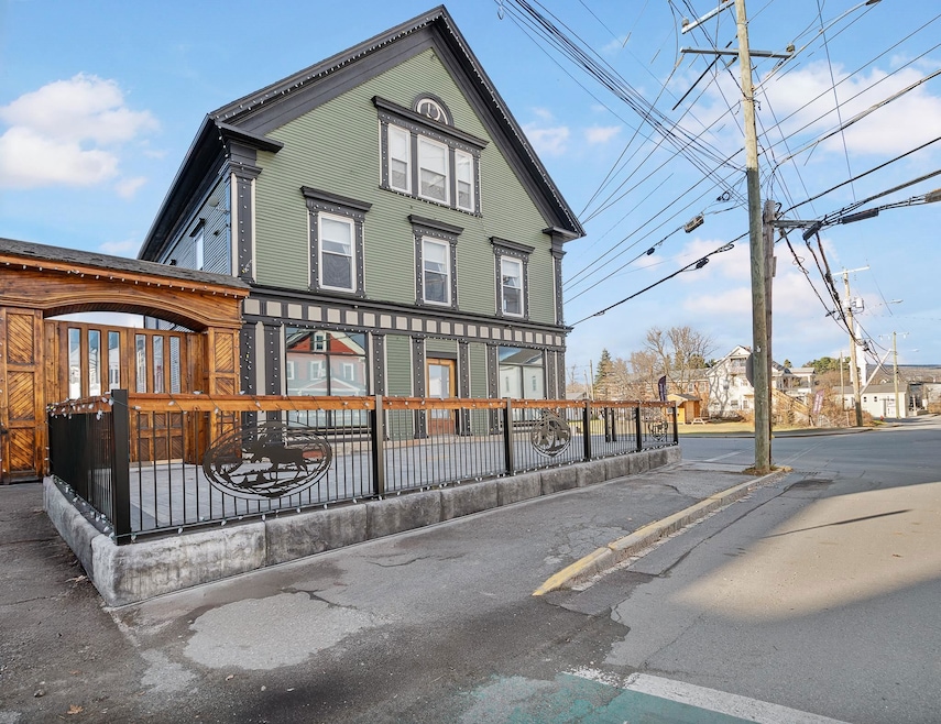 121 Main St unit A1, Colebrook, NH 03576 - photo 1