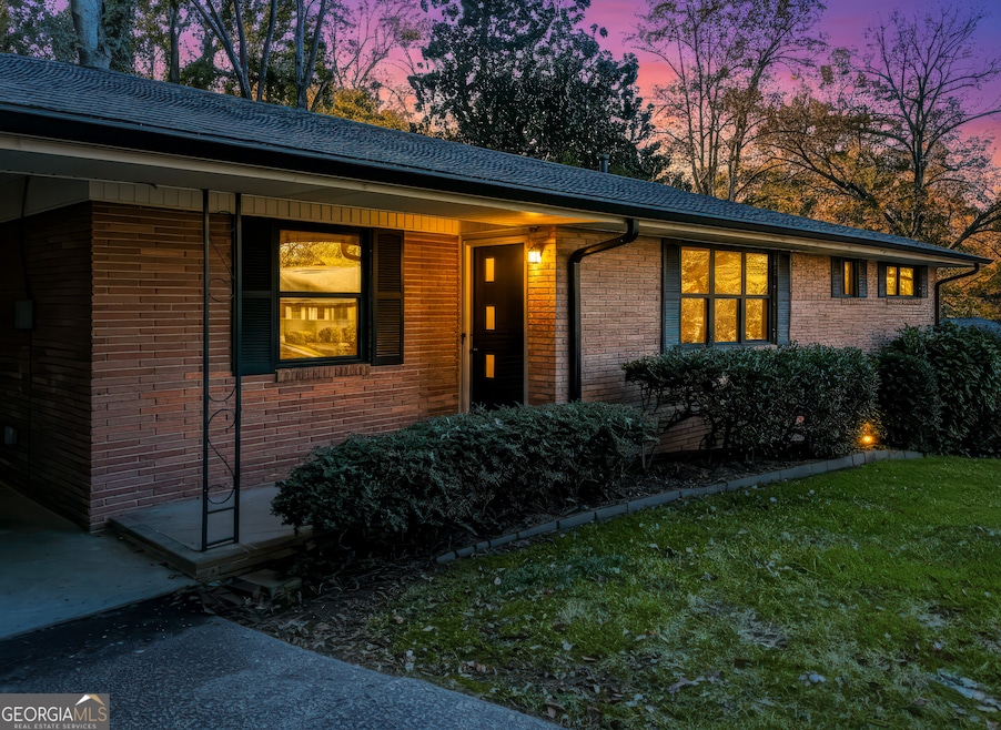 For Sale $400,000 • Co-Listing Agent