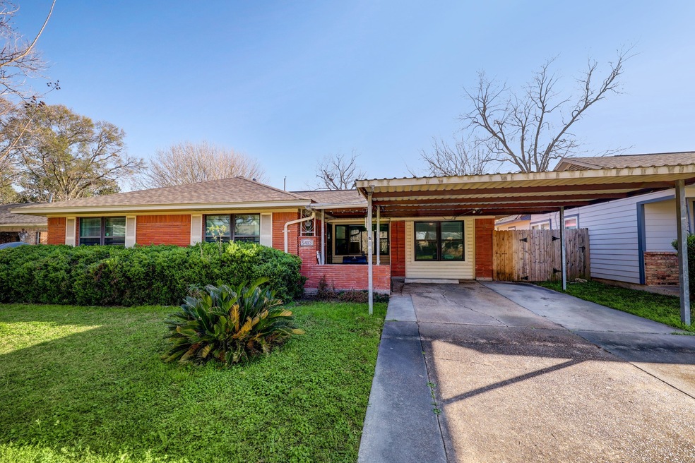 5413 Verdome Ln, Houston, TX 77092 - photo 1