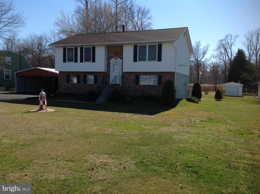 6917 Birdwood Ave, Middle River, MD 21220 - photo 1