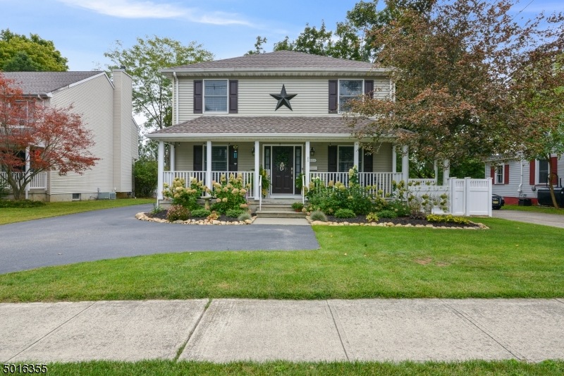 304 Willow Grove St, Hackettstown, NJ 07840 - photo 1