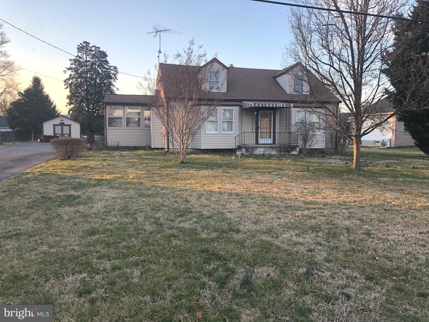 11706 Hamilton Place, White Marsh, MD 21162 - photo 1